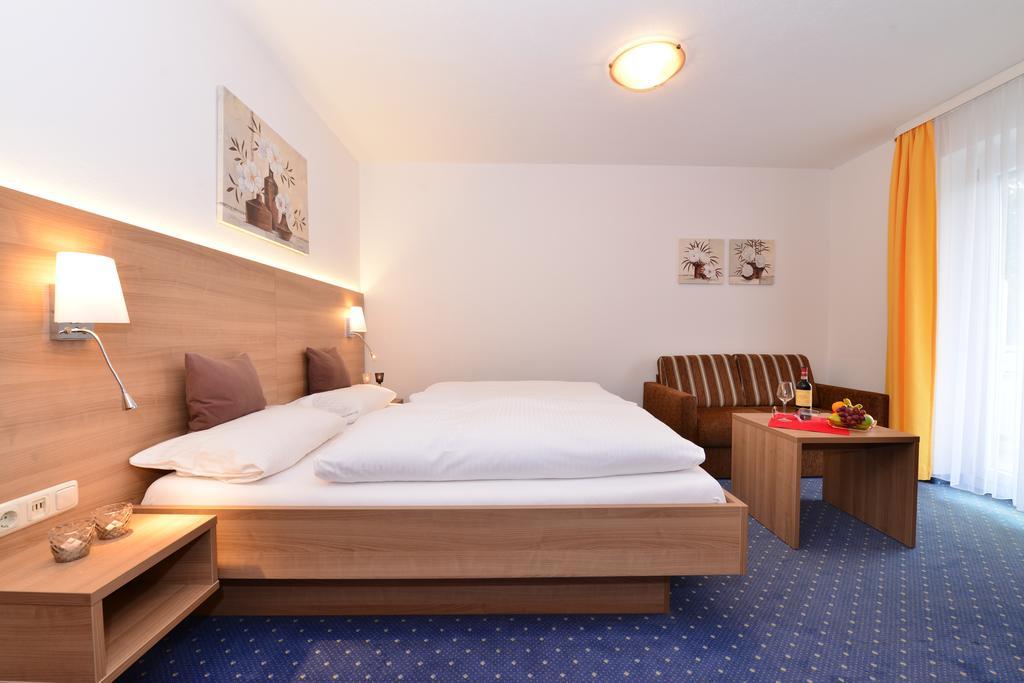 Hotel Marienhof Bad Wörishofen Pokoj fotografie