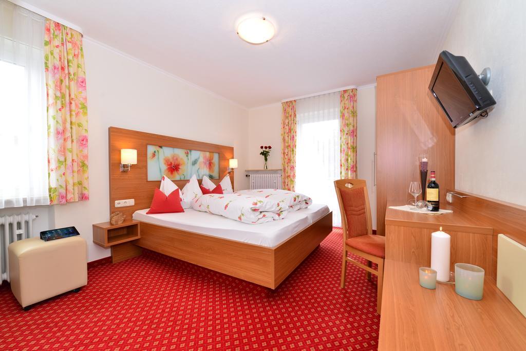 Hotel Marienhof Bad Wörishofen Pokoj fotografie